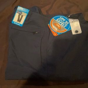 Columbia size 4 Omni shield straight leg pants